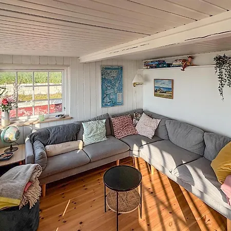 3 Bedroom Stunning In Sydals Holiday home *